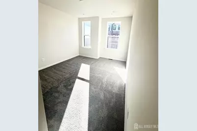 808 Sadie Circle, New Brunswick, NJ 08901 - Photo 10