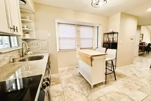 4C Rutherford Hayes Dr, Monroe Township, NJ 08831 - Photo 12