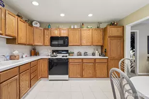 304 Waxwing Dr, Monroe Township, NJ 08831 - Photo 12