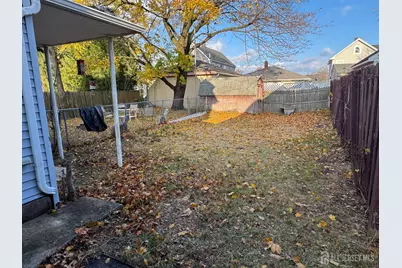 317 Walnut Street, South Amboy, NJ 08879 - Photo 4