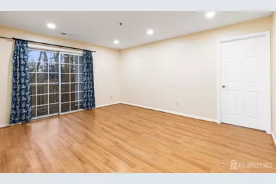 828 Waterford Drive, Edison, NJ 08817 - Photo 6