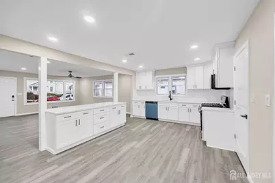 116 S 8th Avenue S, Highland Park, NJ 08904 - Photo 18
