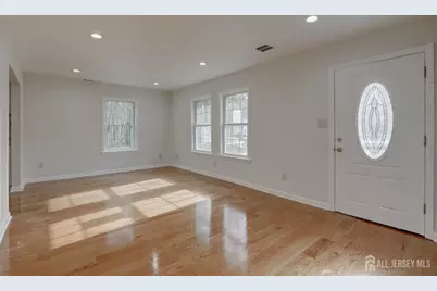 398 Spotswood Gravel Hill Road, Monroe Township, NJ 08831 - Photo 14