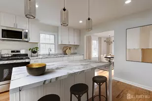 398 Spotswood Gravel Hill Rd, Monroe Township, NJ 08831 - Photo 2