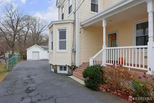 92 Main St, Helmetta, NJ 08828 - Photo 8