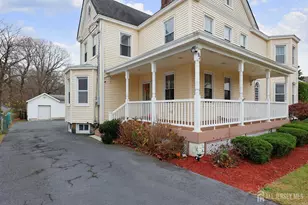 92 Main St, Helmetta, NJ 08828 - Photo 6