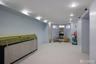 92 Main St, Helmetta, NJ 08828 - Photo 28