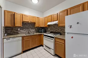 128 Remsen Ave, New Brunswick, NJ 08901 - Photo 8