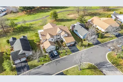 62 Yorkshire Drive #A, Monroe Township, NJ 08831 - Photo 2