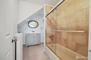 608 Main St, Sayreville, NJ 08872 - Photo 22