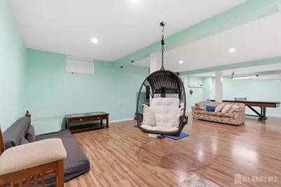 816 Sharon Garden Court, Woodbridge Township, NJ 07095 - Photo 20