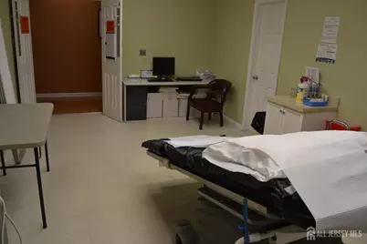 670-99 N Beers Street #2, Holmdel, NJ 07733 - Photo 6