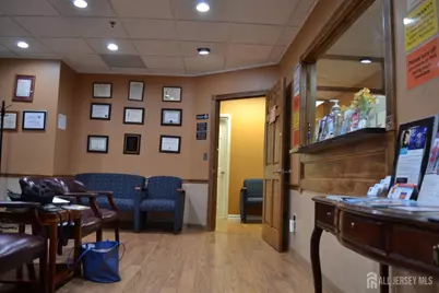 670-99 N Beers Street #2, Holmdel, NJ 07733 - Photo 4