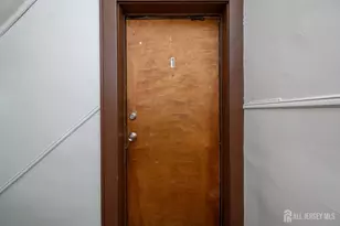 427-429 N 12th Street N, Newark, NJ 07107 - Photo 2