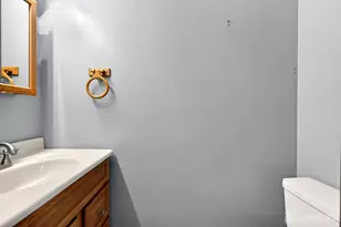 8 Marc Dr, South Brunswick Township, NJ 08810 - Photo 32