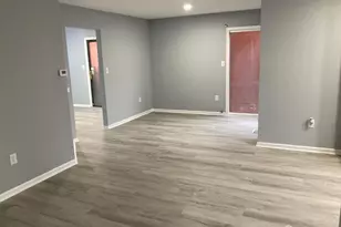 102 Riverbend Dr, North Brunswick Township, NJ 08902 - Photo 2