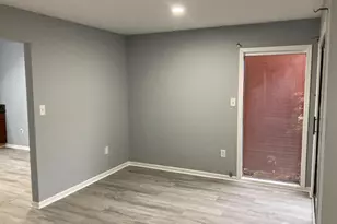 102 Riverbend Dr, North Brunswick Township, NJ 08902 - Photo 4