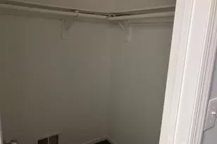 102 Riverbend Dr, North Brunswick Township, NJ 08902 - Photo 26