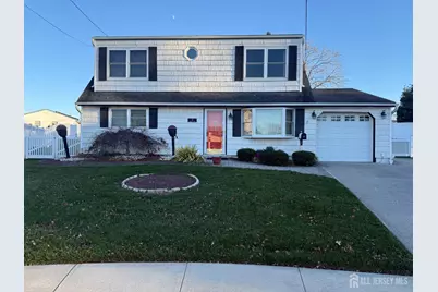 10 Woodlawn Circle, Old Bridge Township, NJ 07735 - Photo 1