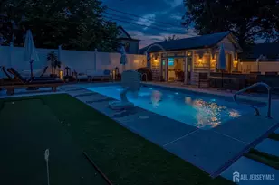 10 N 8th Ave N, Highland Park, NJ 08904 - Photo 52