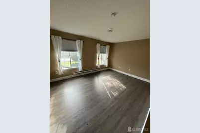 572 Nutley Drive #B, Monroe Township, NJ 08831 - Photo 4