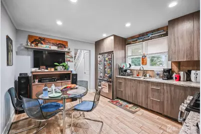 74 Wyoming Avenue, Spotswood, NJ 08884 - Photo 18