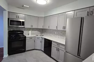 310 Michaels Ct, Woodbridge Township, NJ 07095 - Photo 12