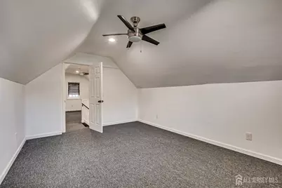 14 Linden Street, Carteret, NJ 07008 - Photo 28
