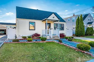 14 Linden St, Carteret, NJ 07008 - Photo 2