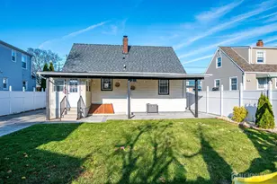 14 Linden St, Carteret, NJ 07008 - Photo 36