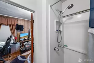 270 Suydam St, New Brunswick, NJ 08901 - Photo 22