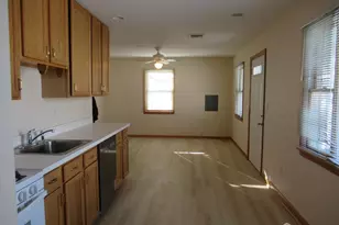 38 Eisenhower Dr, Sayreville, NJ 08872 - Photo 6