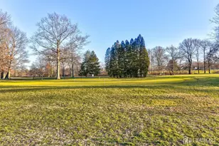 368C Metuchen Dr, Monroe Township, NJ 08831 - Photo 32