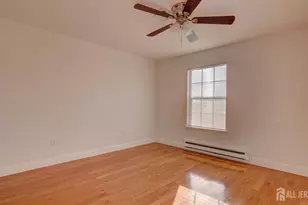 368 Metuchen Dr, Monroe Township, NJ 08831 - Photo 22