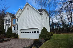 40 Potomac Rd, South Brunswick Township, NJ 08852 - Photo 4