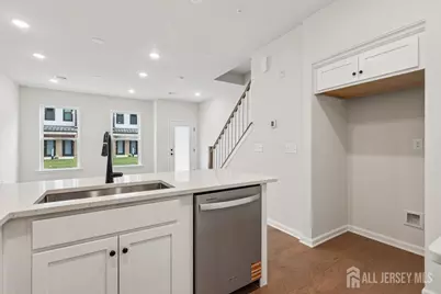 214 Jessie Place, New Brunswick, NJ 08901 - Photo 14