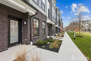 214 Jessie Pl, New Brunswick, NJ 08901 - Photo 2