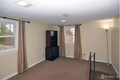 541 Lyman Avenue, Woodbridge Township, NJ 07095 - Photo 12