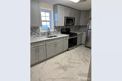 9 Christopher Street, Carteret, NJ 07008 - Photo 4