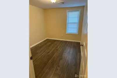 9 Christopher Street, Carteret, NJ 07008 - Photo 10