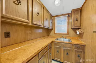 7 Leonardine Ave, South River, NJ 08882 - Photo 16