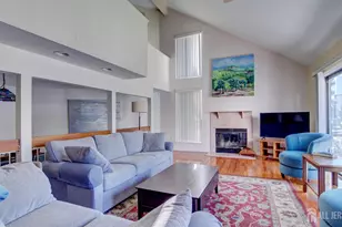 20 Wisteria Ct, South Brunswick Township, NJ 08852 - Photo 4