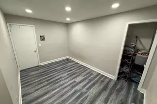 135 Crampton Ave, Woodbridge Township, NJ 07095 - Photo 6