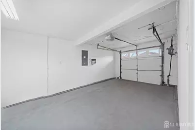 7 Weiss Drive, Middlesex, NJ 08846 - Photo 22