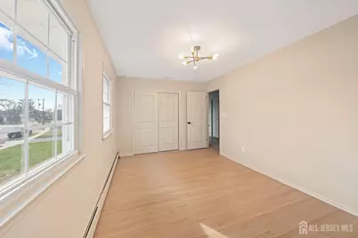 7 Weiss Drive, Middlesex, NJ 08846 - Photo 16