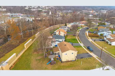 7 Weiss Drive, Middlesex, NJ 08846 - Photo 30