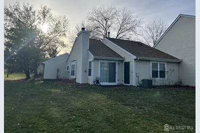 123 Winchester Way, Franklin Township, NJ 08873 - Photo 4