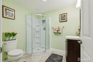 82 Tyndale Ave, Monroe Township, NJ 08831 - Photo 28