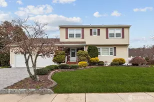 2 Tiby Pl, South Brunswick Township, NJ 08852 - Photo 1
