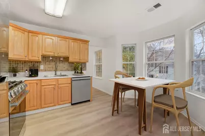 606 Cypress Lane, East Brunswick Township, NJ 08816 - Photo 10